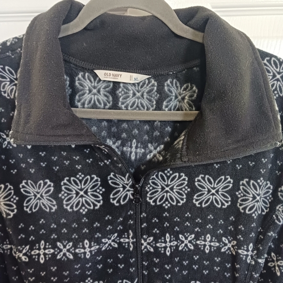 Old Navy fleece zip up Snowflake winter jacket size xl with pockets - Picture 3 of 7